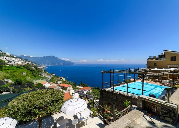 Alba D'Oro - Historic Luxury