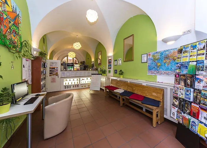 Hotel cerca del colegio: Hostel Mango