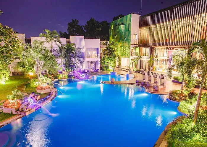 Aziza Paradise Hotel