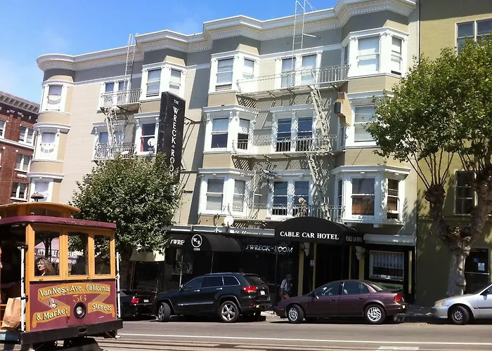 Cheap hotel: Cable Car Hotel