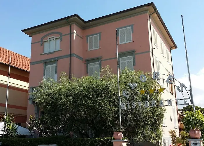 Hotel Villa Flores
