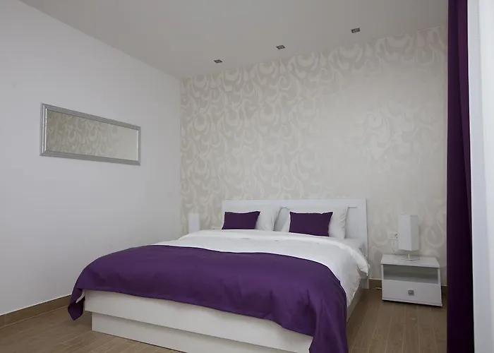 Rooms Ino