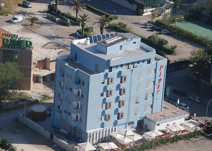 Hotel Piper & River