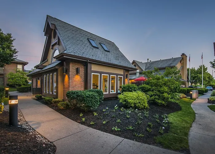 Cloverleaf Suites Columbus - Dublin