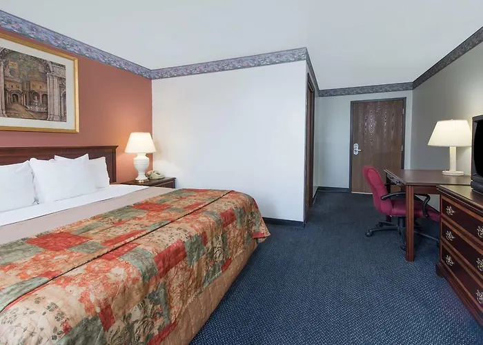 Golf hotel: Knights Inn Wentzville Mo