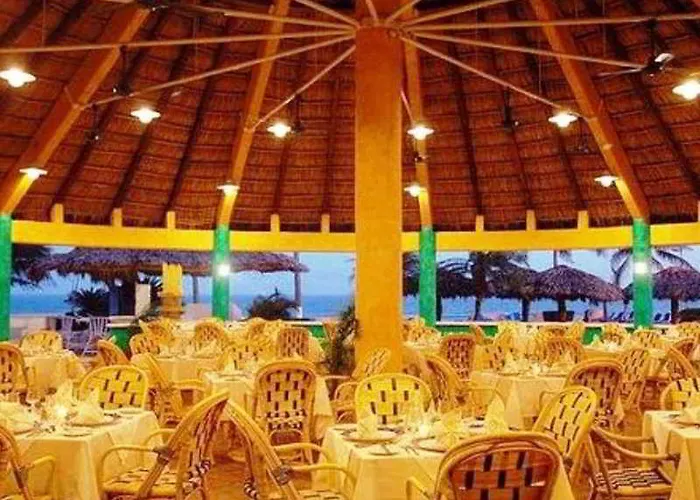 Crowne Plaza Torremar