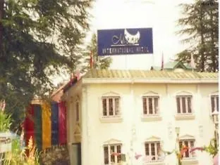 Moon International Hotel