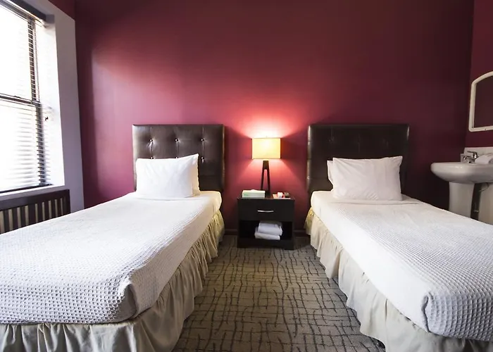 Motel: Broadway Hotel & Hostel