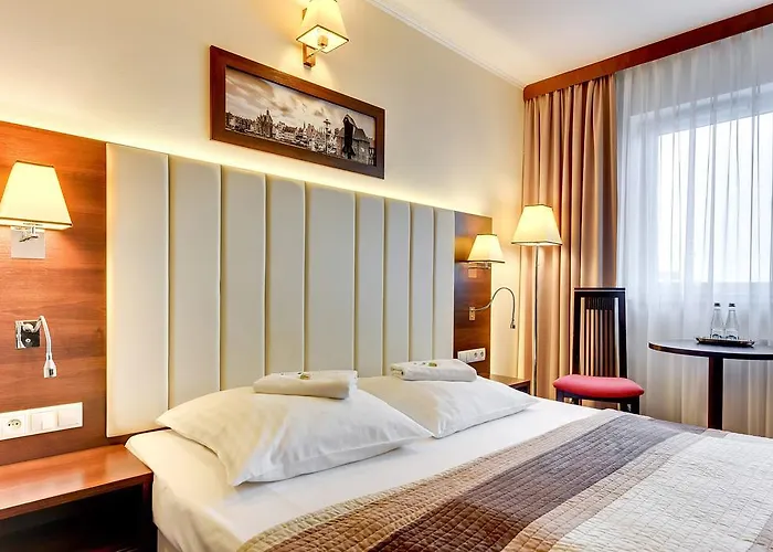 Ping Pong hotel: Amber Hotel