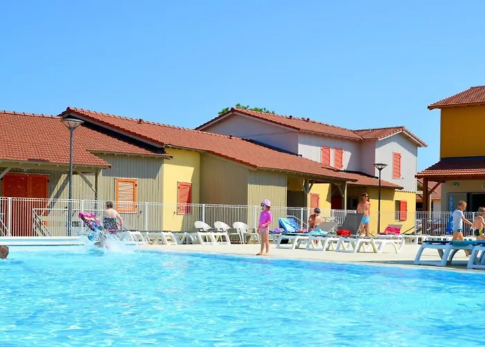  Lagrange Grand Bleu Vacances – Résidence La Grenadine