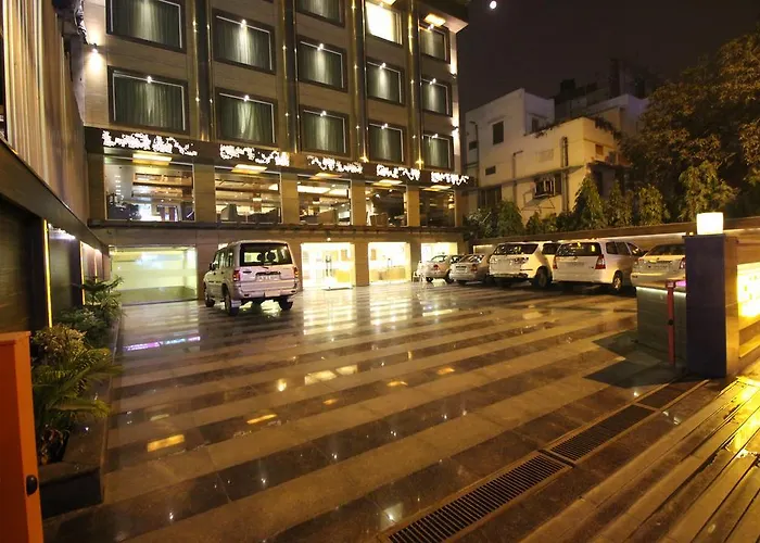 Hotel Golden Grand