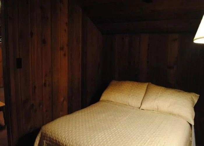 Rundle Chalets