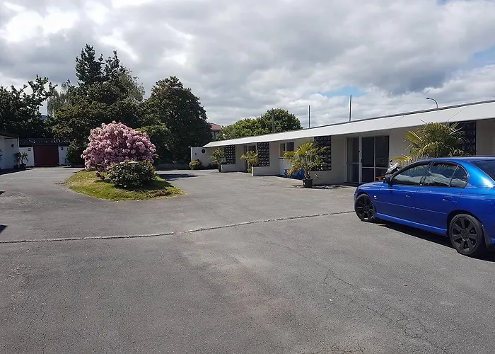 Adelphi Motel