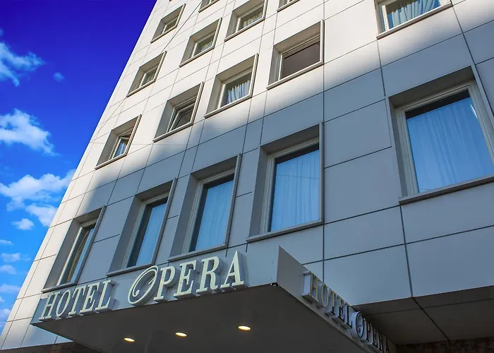 Hotel Opera