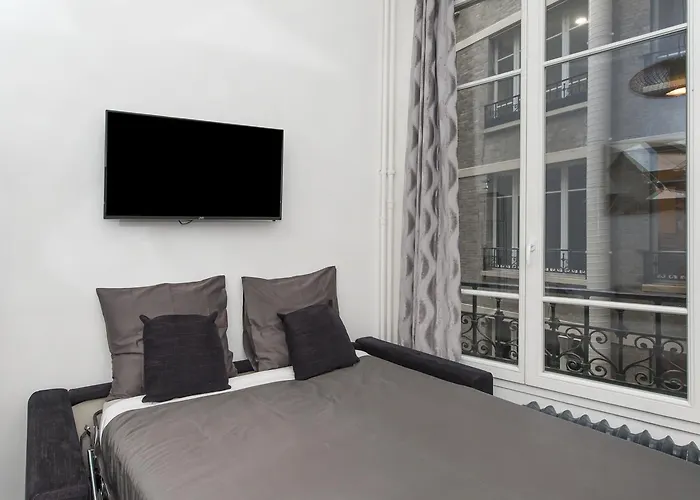 Le Marais - Hotel De Ville