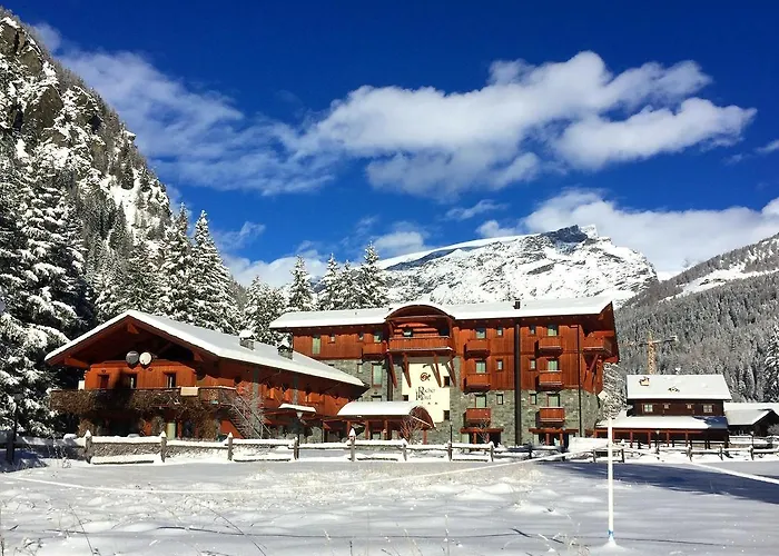 Le Rocher Hotel