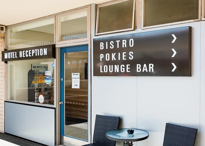 Bay Motel