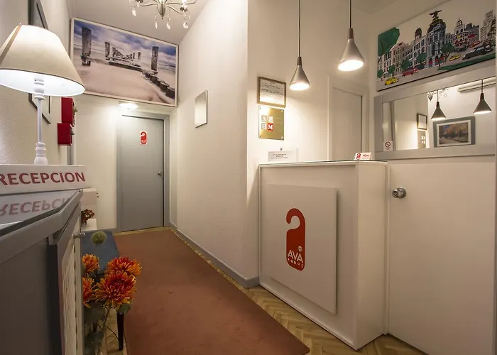 Ava Rooms