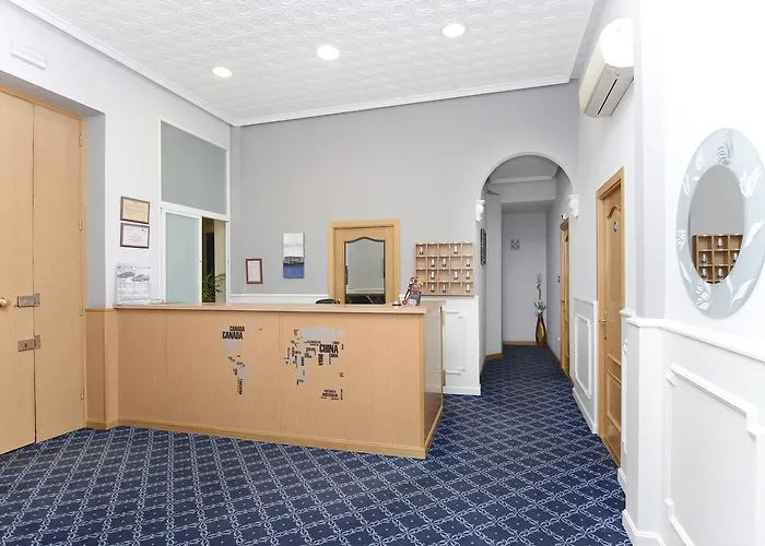  Hostal Biarritz