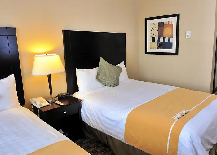 Cheap hotels Park Inn & Suites By Radisson