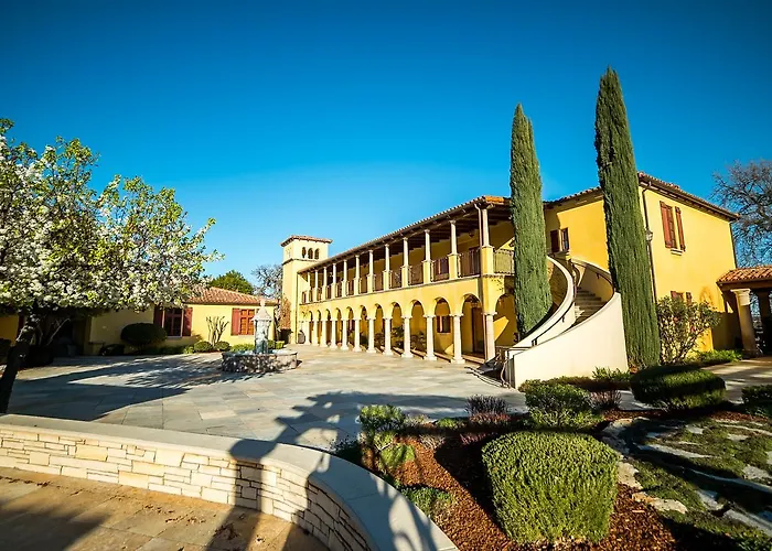 Calipaso Winery & Villa
