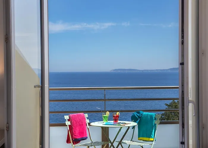 Hôtel-Club du Domaine d'Aiguebelle, USSIM Vacances