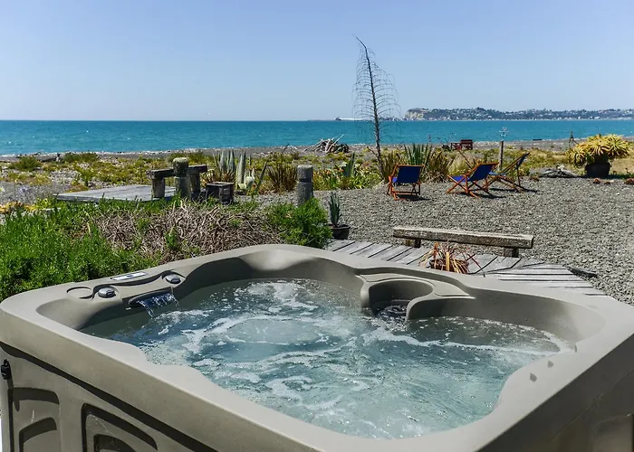 Absolute Beachfront B&B