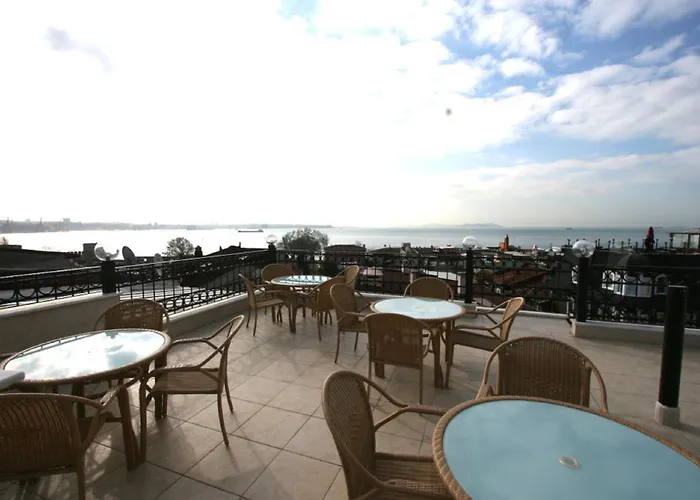 Grand Peninsula