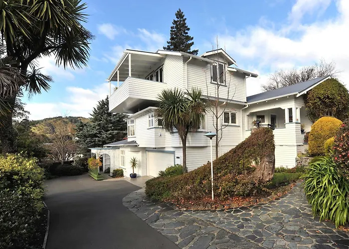 Bed and Breakfast Shelbourne Villa
