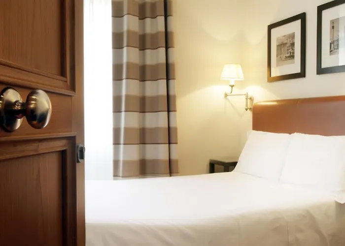 Hotel para famílias: Hotel Albergo Santa Chiara