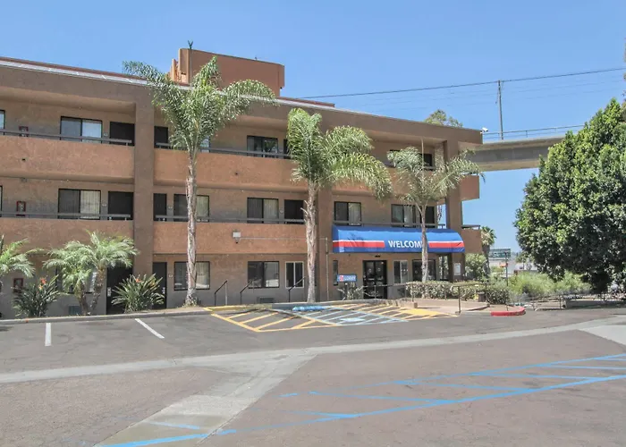 Motels 6 San Diego - Mission Valley