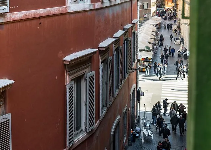 Trevi & Pantheon Luxury Rooms