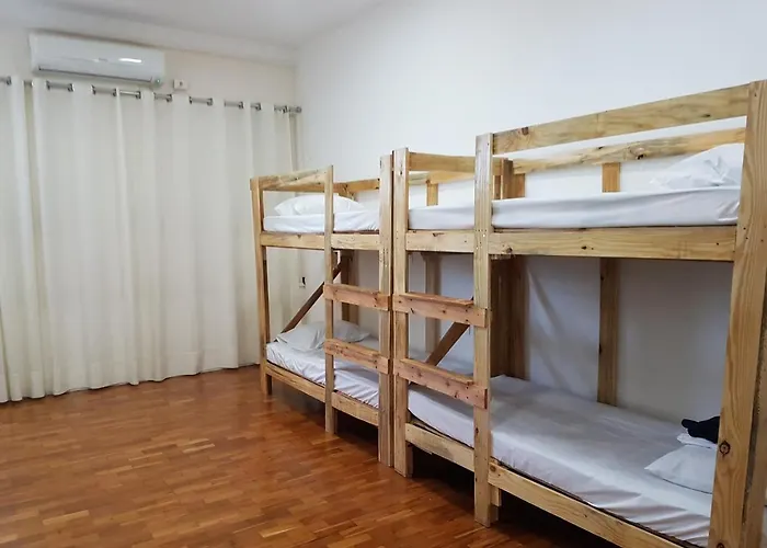 Hostel Orla De Tambau