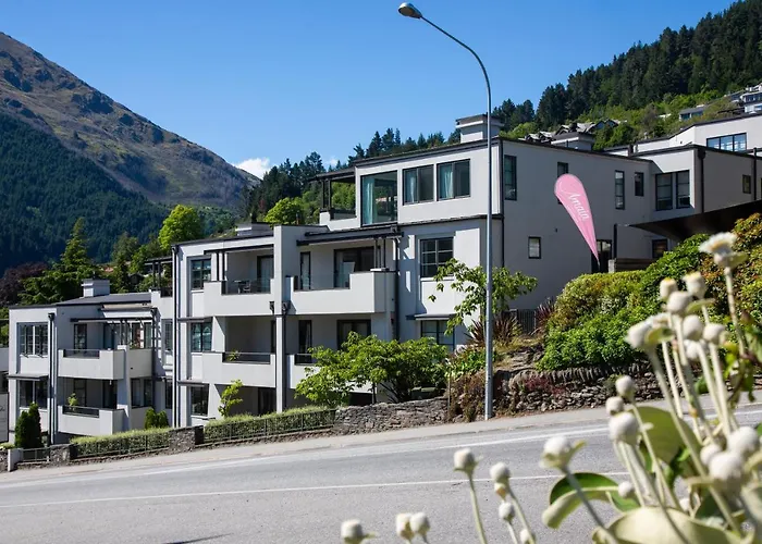 Glebe Apartments