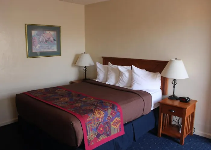 Dixie Palm Motel
