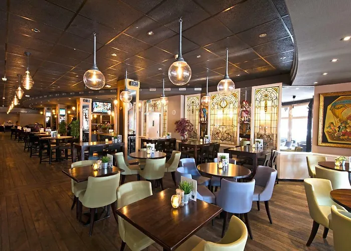 Hotel: Crown Inn