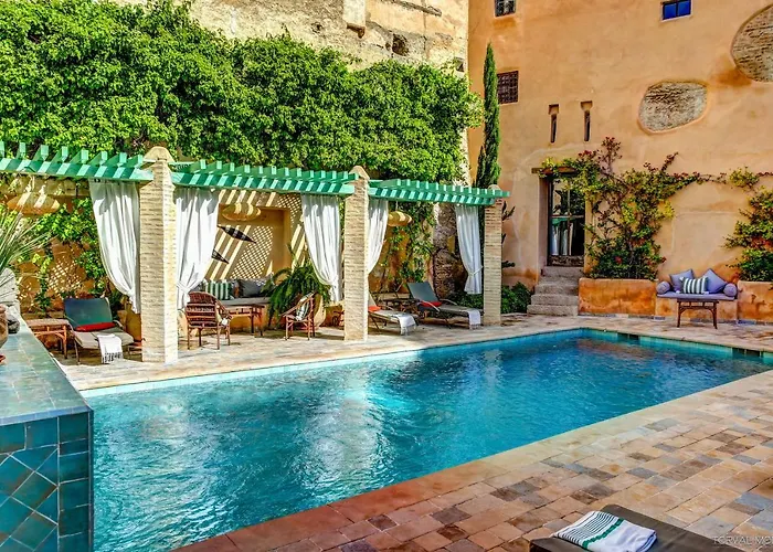 Riad Laaroussa