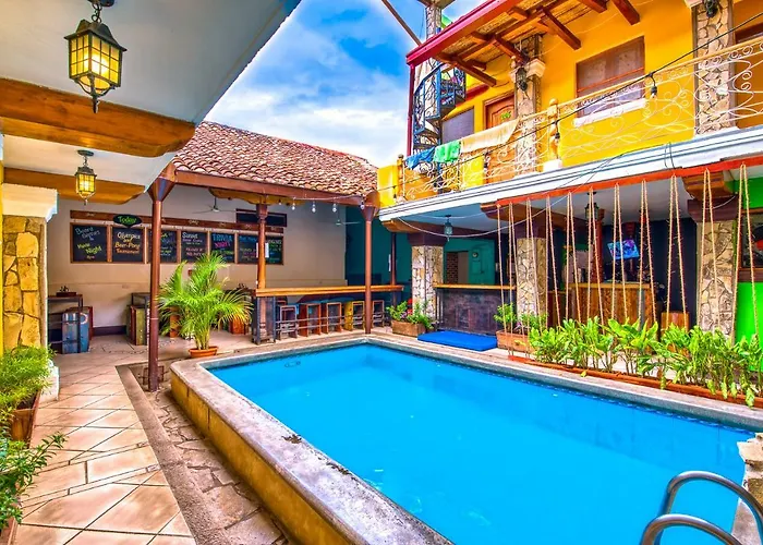 Oasis Hostel