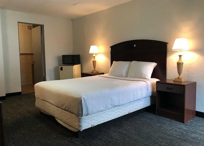 Cheap hotel: Portland Super Value Inn