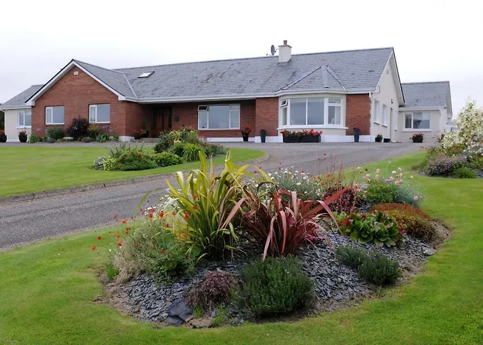Cheap hotel: Short Strand Dingle