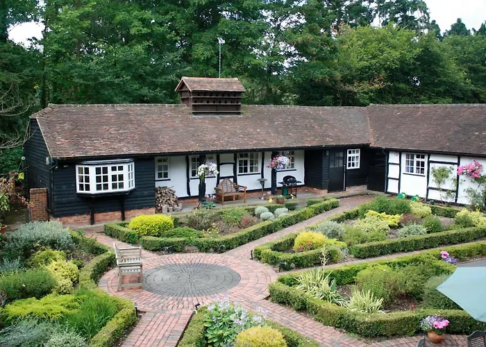 Bungalow rentals White Lodge Cottage