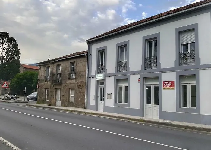 Hotel cerca del colegio: Cruces De Iria