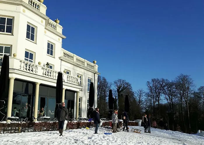 verzorgde kamer in monumentenpand