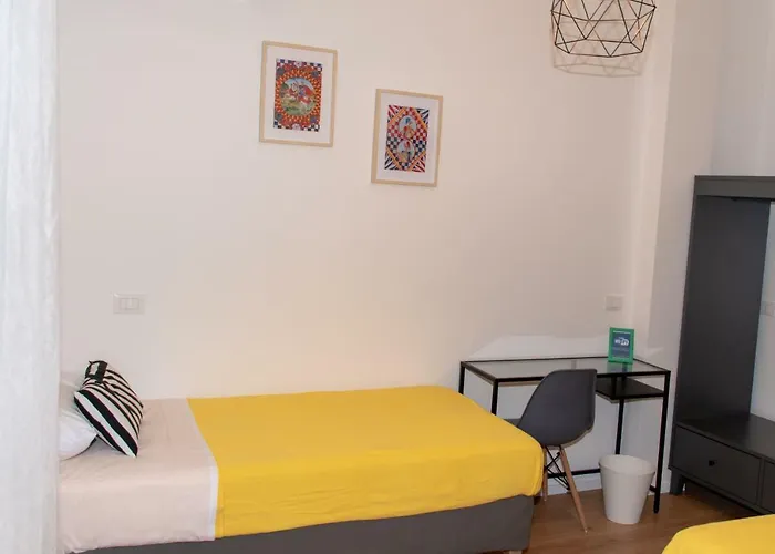 Cheap hotels Mondello Beach Rooms - By The Sea