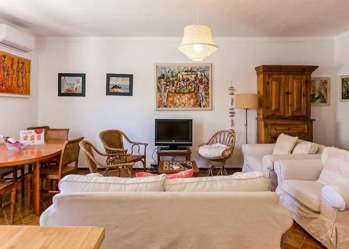 Flh Monte Gordo Family House