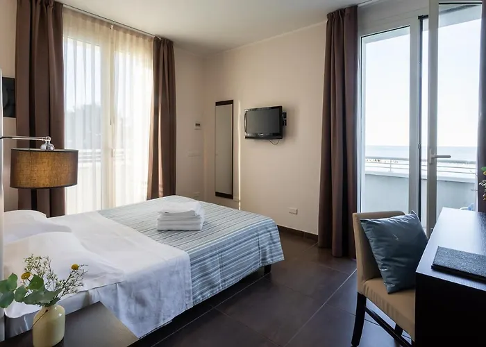 Gimmi Hotel