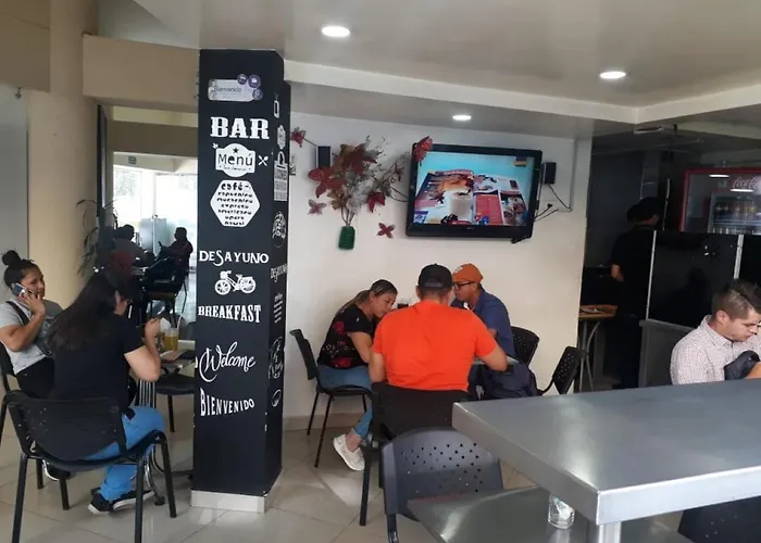 Hotel barato: Hotel Medellin Kapital