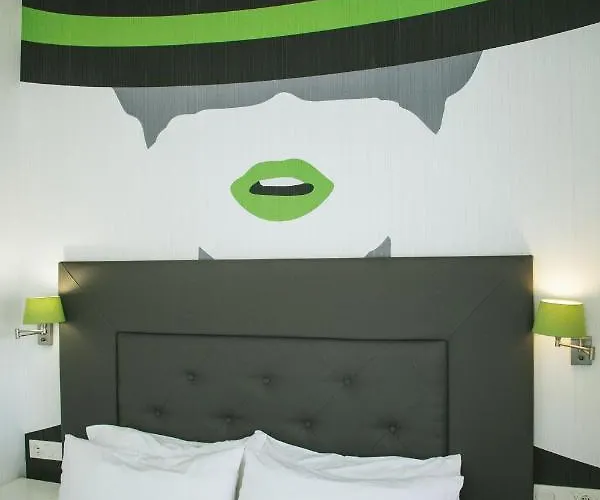 Oh Nice Revellin Ceuta