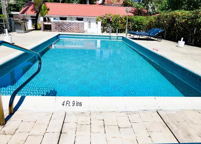 Harbour View Vacation Apartments
